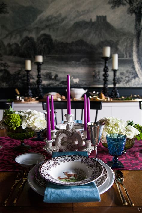 Interesting thanksgiving table décor ideas for an intimate evening of heart to heart schmooze. A Traditionally Colorful Thanksgiving Table - The Makerista