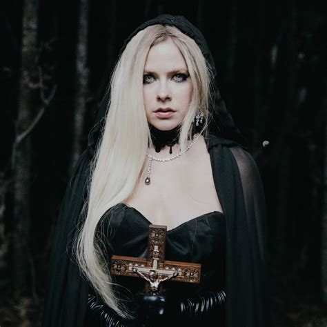 Listen to avril lavigne | soundcloud is an audio platform that lets you listen to what you love and share the sounds you create. Avril Lavigne Biography: Height, Weight, Age, Net worth, Affair, Family, Wiki
