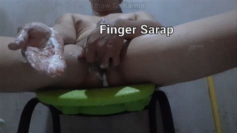 Finger Sa Pwet Habang Nag Jajakol Ang Sarap Pala Pag Sabay Uhaw Sa