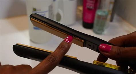 How To Clean A Flat Iron Simple Tips And Tricks