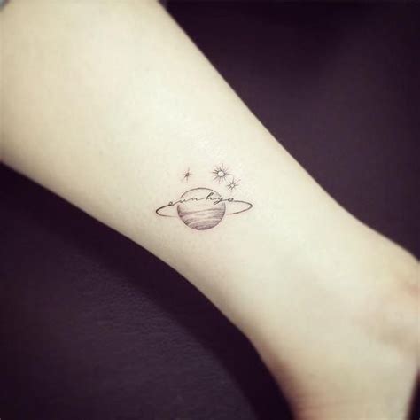 Pin By Bianca Stoian On Tattoos Planet Tattoos Saturn Tattoo Body
