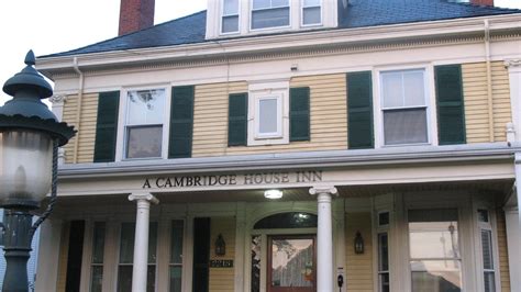 A Cambridge House Inn ₹ 6652 Cambridge Hotel Deals And Reviews Kayak