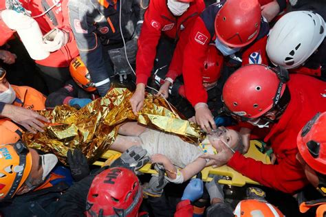 turkish rescuers pull girl from rubble 4 days after quake