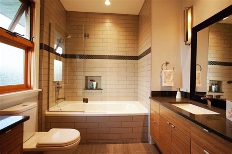 The list below is in order from the least expensive with the least amount of work, to the higher cost and higher workload. 21+ Unique Bathtub Shower Combo Ideas for Modern Homes ...