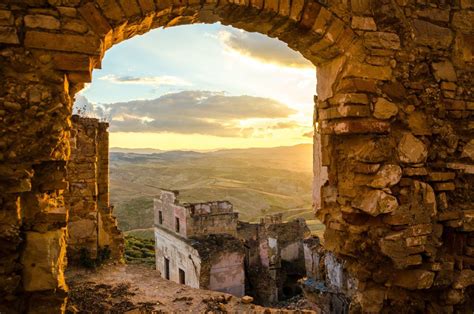 The Abandoned Village Of Craco Italy Pics