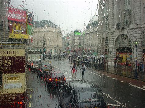 A Rainy Day In London Town