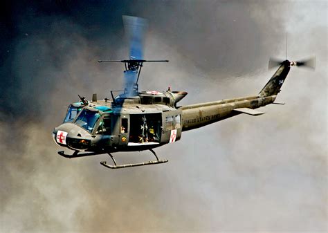 46 Vietnam Huey Wallpaper Wallpapersafari