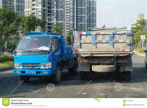 Parked Trucks On The Road Editorial Photo Image Of Parking 70779151