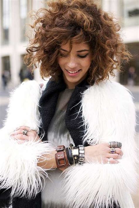 20 Good Haircuts For Medium Curly Hair Hairstyles And