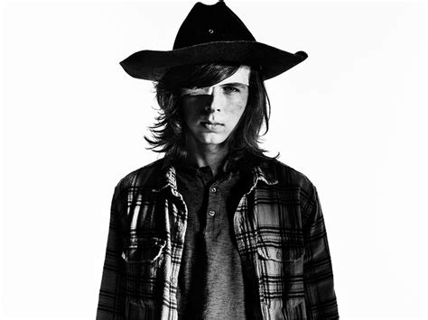 While this would make more sense in terms of the narrative, it's ridiculous to suggest that the carl viewers see in season 8 is only a few years older than in season 1. 'The Walking Dead' midseason finale spoiler, update: Carl ...