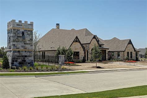 Home Of The Week Dean Cathey Custom Homes And Daltex Builders Group