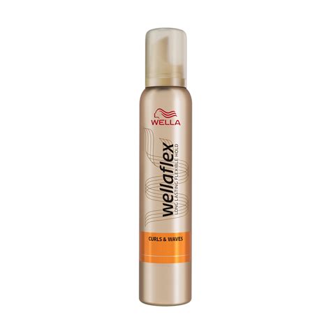 Wellaflex Curls Waves Strong Hold Mousse Hold 3 5 200 Ml Wella