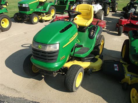 2003 John Deere L120 Lawn And Garden And Commercial Mowing John Deere