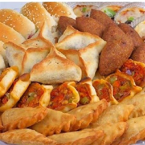 لحم بعجين وفطاير | Savoury baking, Arabic food, Elegant food