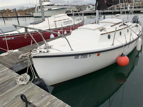 1981 Hutchins Compac Sailboat For Sale In Massachusetts