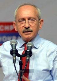 Chp genel başkanı kemal kılıçdaroğlu, hakkındaki dokunulmazlık dosyasının tbmm başkanlığı'na sunulmasıyla ilgili yaptığı açıklamada fezleke düzenliyorlar, 'kılıçdaroğlu'nun dokunulmazlığını. Kemal Kılıçdaroğlu - Wikipedia