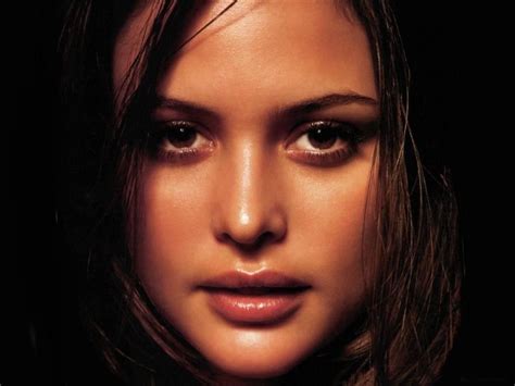 Josie Maran 1