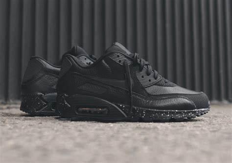 Blackout Nike Air Max 90s With A Speckled Sole Sole Collector