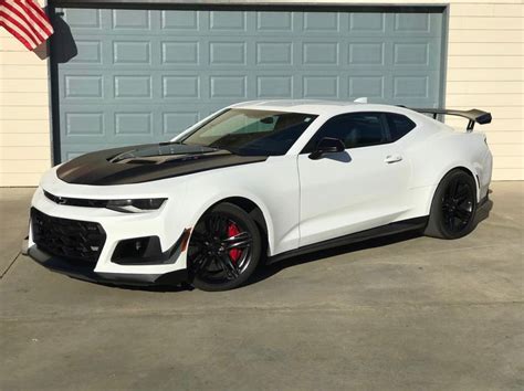 Chevrolet Camaro Zl1 1le Painted In Summit White Photo Taken By
