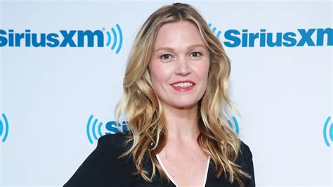 Julia Stiles Hits Back At Mom Shamers Who Criticized Her Over Newborn Son