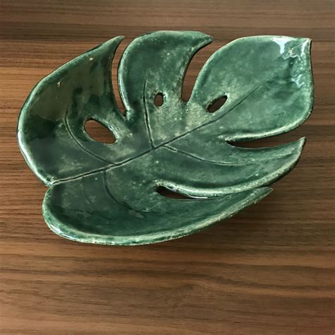 Handmade Ceramic Bowl Green Monstera Leaf Pottery Decorations