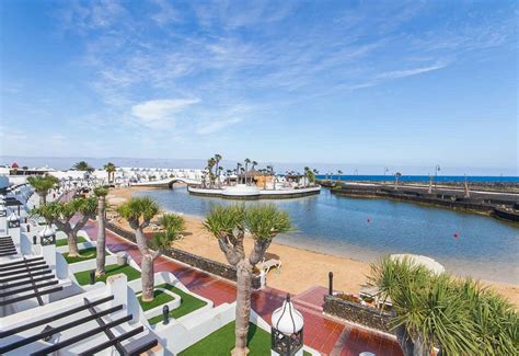 Sands Beach Resort In Costa Teguise Lanzarote Loveholidays