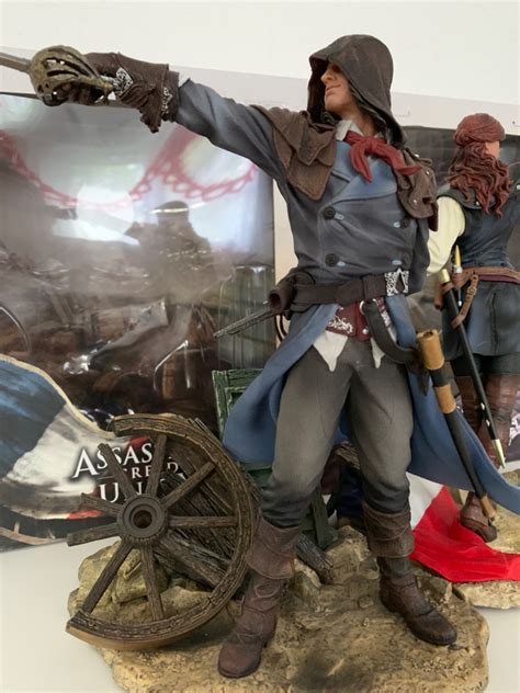 Assassins Creed Unity Arno Elise Diorama Og Oszenia Gie Da