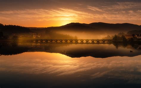 Download Wallpaper 3840x2400 Lake Bridge Mountains Boat Fog 4k