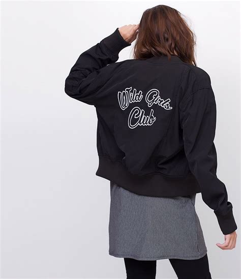 Macacão feminino com estampa de cachorros com elástico na cintura alcinha marca: Jaqueta feminina Modelo Bomber Com ribana Fechamento de ...