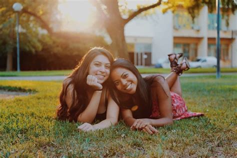 Nine Ways To Make Friends In College Starting Your Very First Day