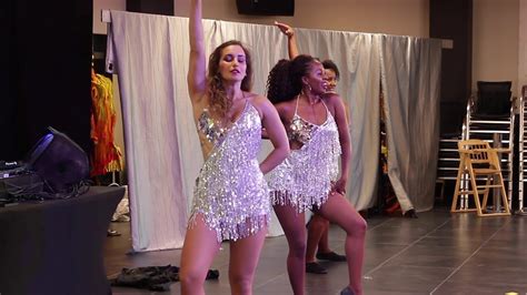 Danseuses Brésiliennes Samba Lille Brasil Danse Cie Youtube