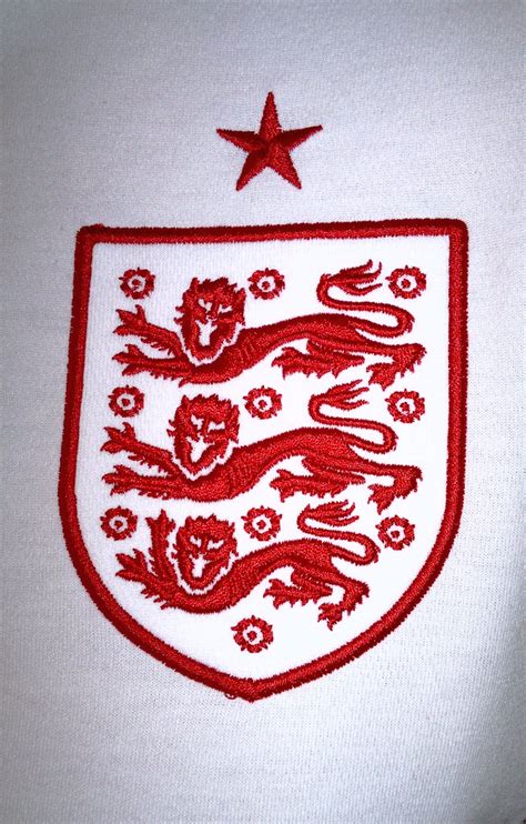 1600 x 1067 png 211 кб. England Home Shirt 2012-2014 (emblem) | The emblem of the ...