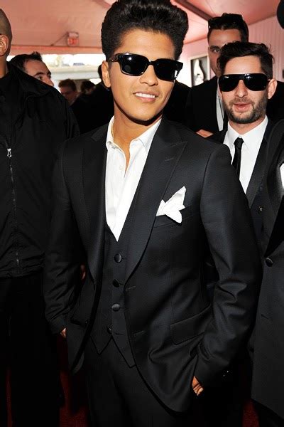 Ultra Media Blog Bruno Mars 2011 Grammy Awards Red Carpet