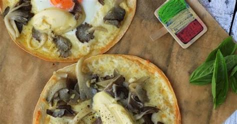 GoodyFoodies: Recipe: Quick & Easy Funghi Pizza