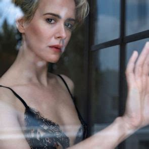 Sarah Paulson Nude Flashes Her Lesbian Tits Onlyfans Leaked Nudes