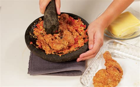 Ayam geprek crispy resep rumahan. Ayam Geprek Leleh Keju » Budaya Indonesia
