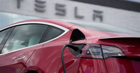 Tesla Recalls 475000 Cars In America Due To Technical Defects Leadership