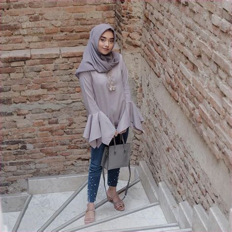 Check spelling or type a new query. Pin di Baju untuk dipakai