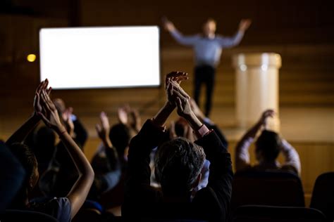 Characteristics Of Charismatic Leadership That Can Motivate You | TGM