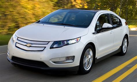 Chevrolet Volt Review And Photos