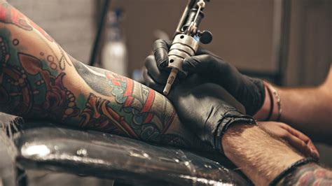 Tintas De Tatuajes Pueden Tener Sustancias Potencialmente Da Inas