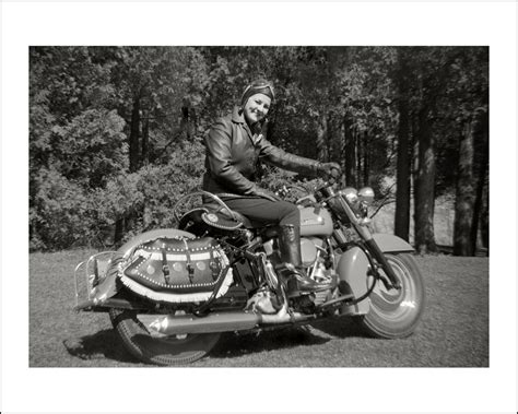 16 Amazing Vintage Photos Of Ladies With Their Motorcycles ~ Vintage