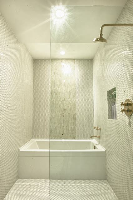They are too often viewed as dated, and many homeowners prefer to ditch their tub to increase the size of their shower. Modern Tub and Shower Room - Modern - Bathroom - Denver ...