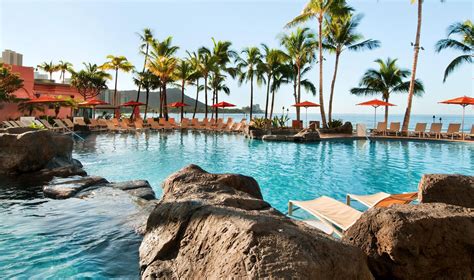 Best Hotel Pool On Waikiki Beach