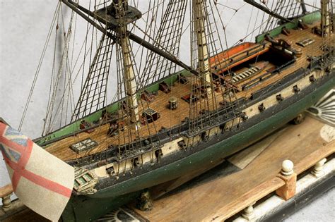 napoleonic prisoner of war boxwood model 5th rate frigate of 32 guns vallejo demo