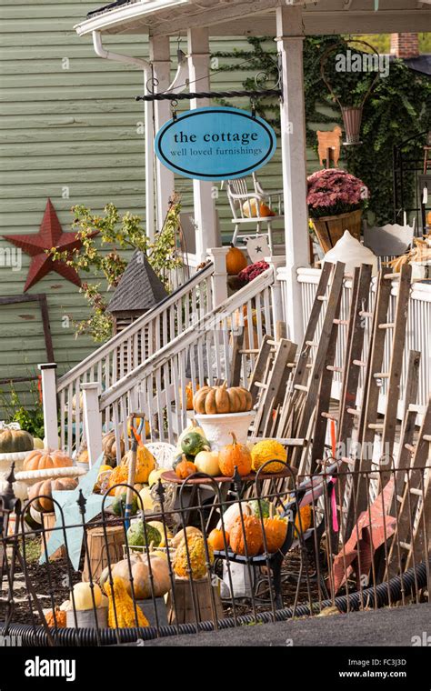 A Shop In The Historic Colonial Village Of Leesburg Virginia Outside