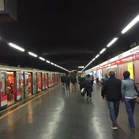 Metropolitana Milanese Milán 2022 Lo Que Se Debe Saber Antes De