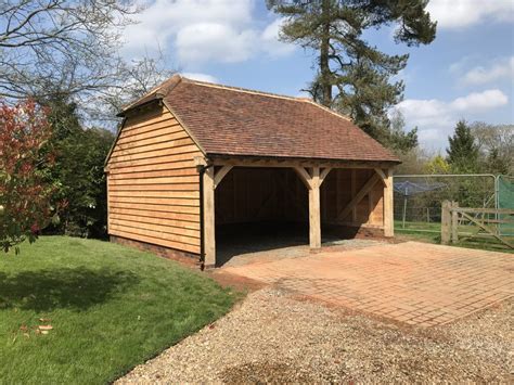 oak framed garages kent surrey and sussex chartwell oak buildings timber frame garage car