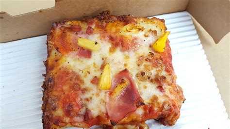 Authentic Italian Pizza From Lambertville Michigan Usa Ritaly