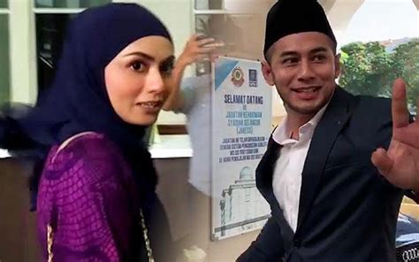 Hilang keserasian menjadi alasan dan punca rumah tangga pelakon fizo omar dan mawar abdul karim yang dibina selama. Perceraian Fizo dan Mawar bukan kerana orang ke-3 atau ...